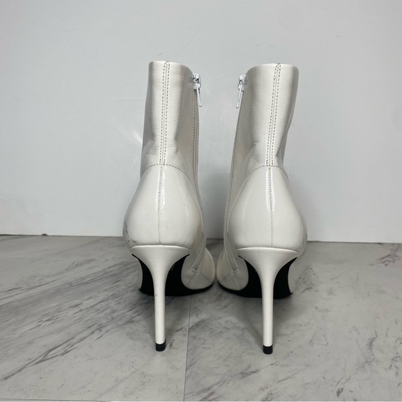 Jeffery Campbell Pointy Toe Faux Leather White Bootie 8 1/2 - Picture 3 of 14